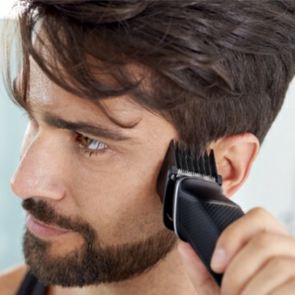 Philips Norelco Multigroom 5000 Trimmer Razor Body Groomer Men's Grooming - Picture 4 of 7